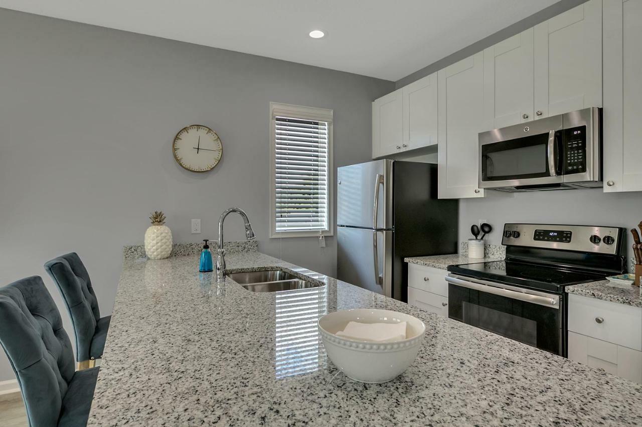 New 3/2 Duplex Minutes From Heart Of Tampa -Unit B Apartman Kültér fotó